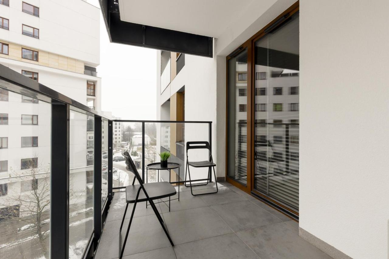 Bright, Cozy Close To The Airport By Renters * Warszawa